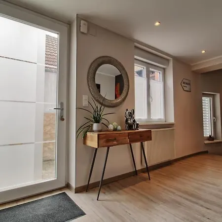 Holiday home Aux Grains De Raisin - 6 Personnes - Cour Privee