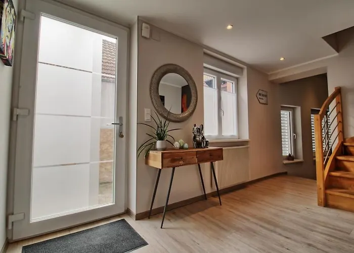 Holiday home Aux Grains De Raisin - 6 Personnes - Cour Privee