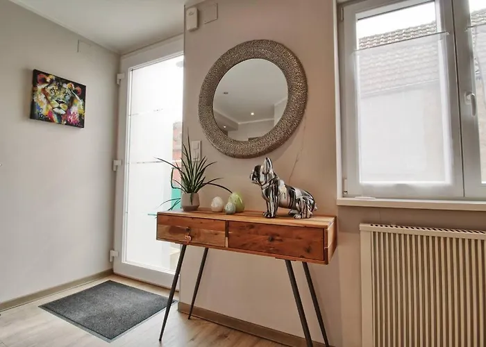 Holiday home Aux Grains De Raisin - 6 Personnes - Cour Privee Scherwiller